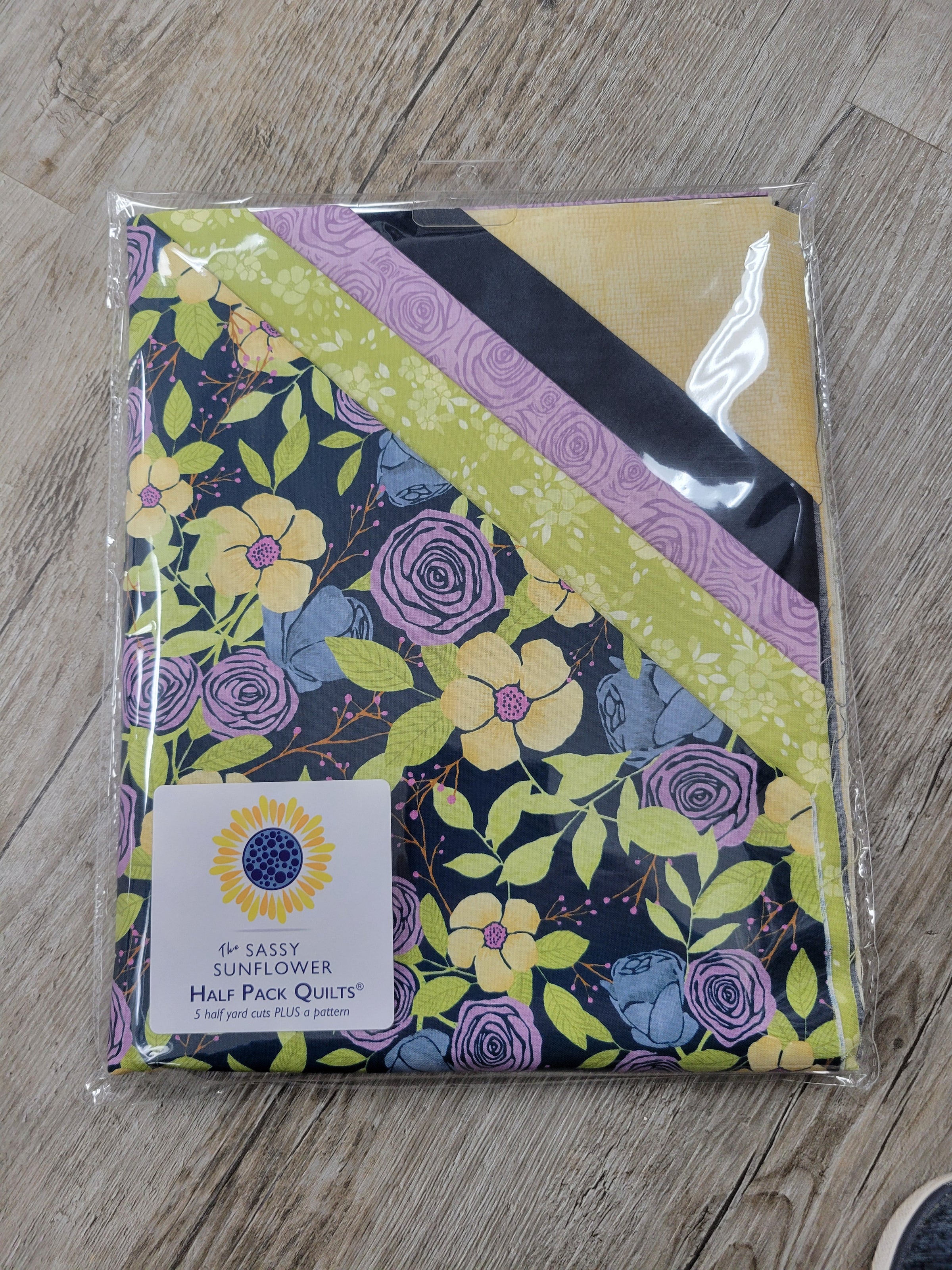 Moonlight Garden - The Sassy Sunflower Half Pack Quilts™ Kit