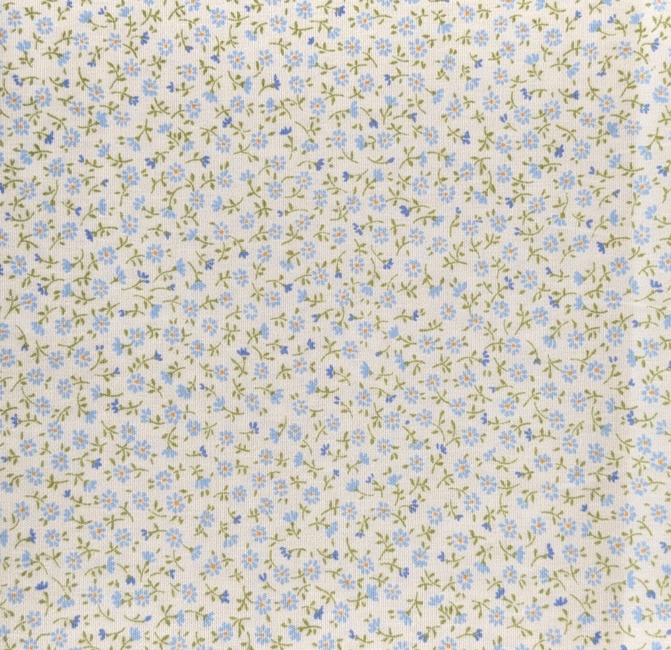 Japanese Imported Quilt Fabric - Mini Blue Daisies - 6112 D4-3