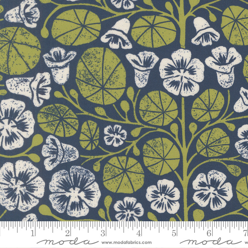 Garden Series Quilt Fabric - White Nasturtiums on Navy - 3323 16