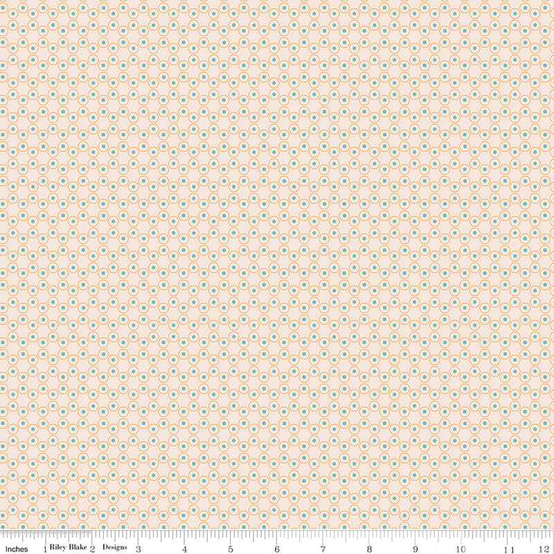 Americana Quilt Fabric by Lori Holt - Patriot in Latte Cream - C16097-LATTE