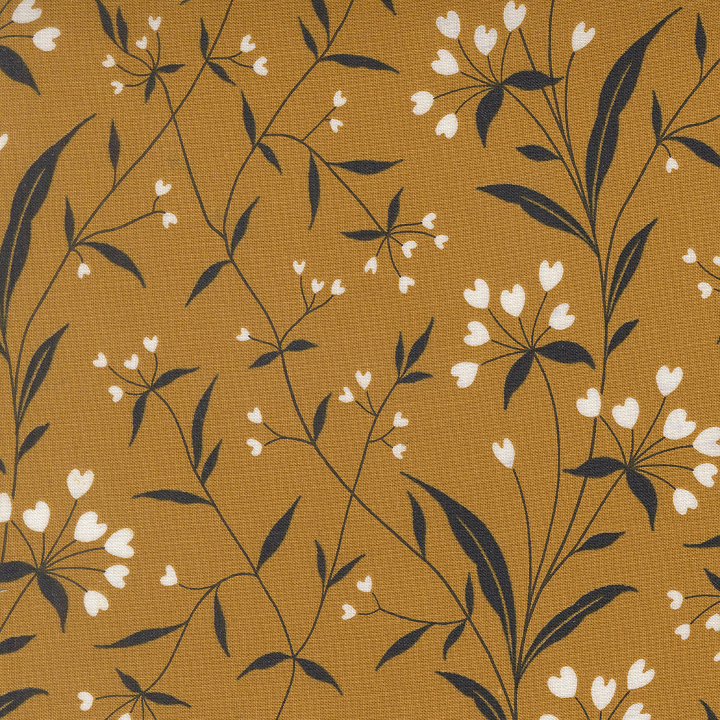 Arabesque Quilt Fabric - Highland in Golden - 33832 14