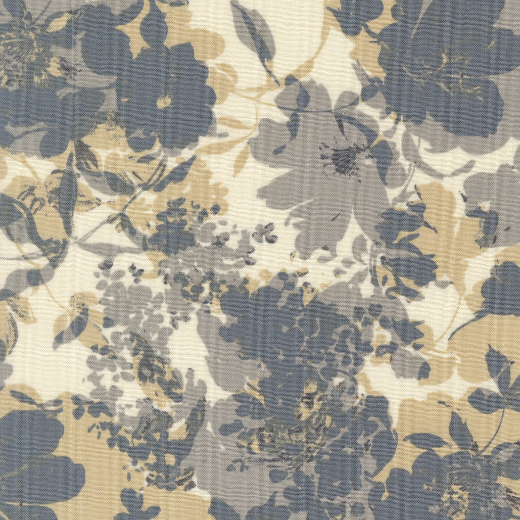 Arabesque Quilt Fabric - Whisper Florals in Angel Dusk Multi &nbsp;- 33830 26