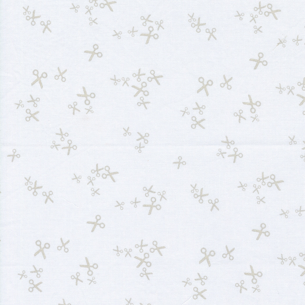 Bluish Quilt Fabric - Scissors in Chalk Gray - 1824 12
