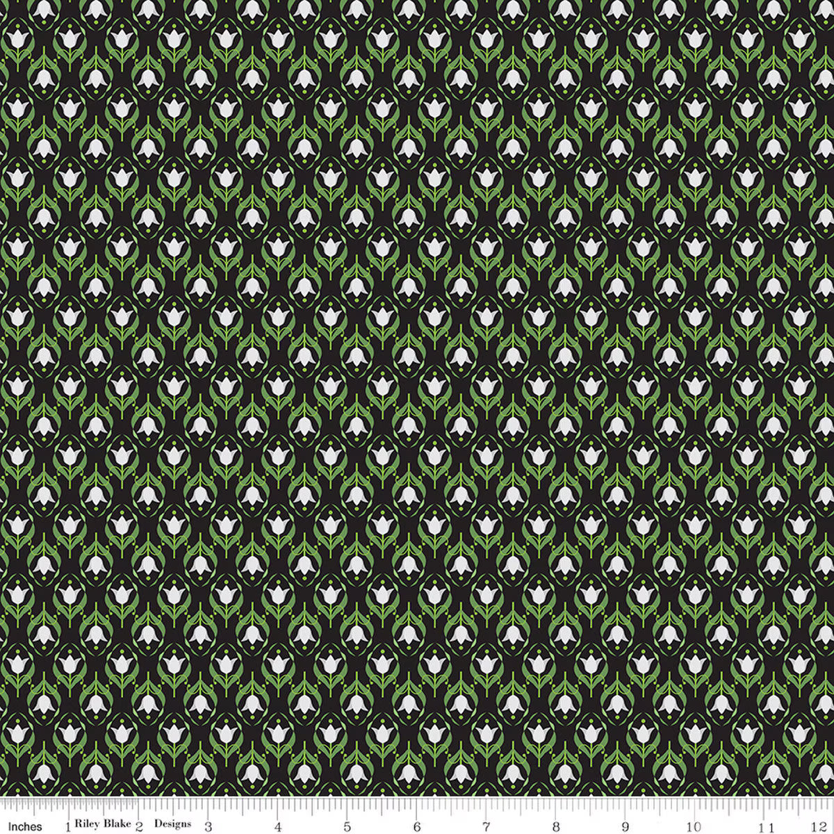 Front Porch Quilt Fabric - Medallions in Black - C17216-BLACK
