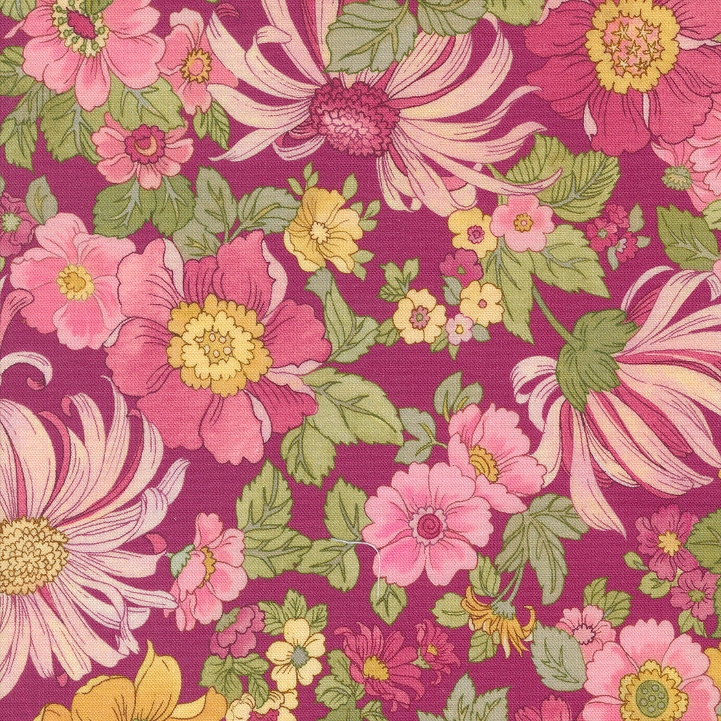 Chelsea Garden Quilt Fabric - Flower Show Large Floral in Mulberry Pink - 33740 15