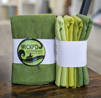 Cherrywood Hand Dyed Fabrics - Wicked Medley 4 Step Fat Quarter Bundle (Green) - 4 pieces