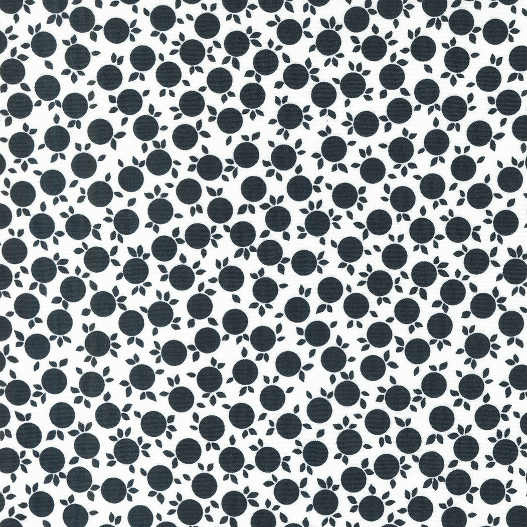 Concrete Jungle Quilt Fabric - Fruity Dots in Paper White/Black - 33727 11