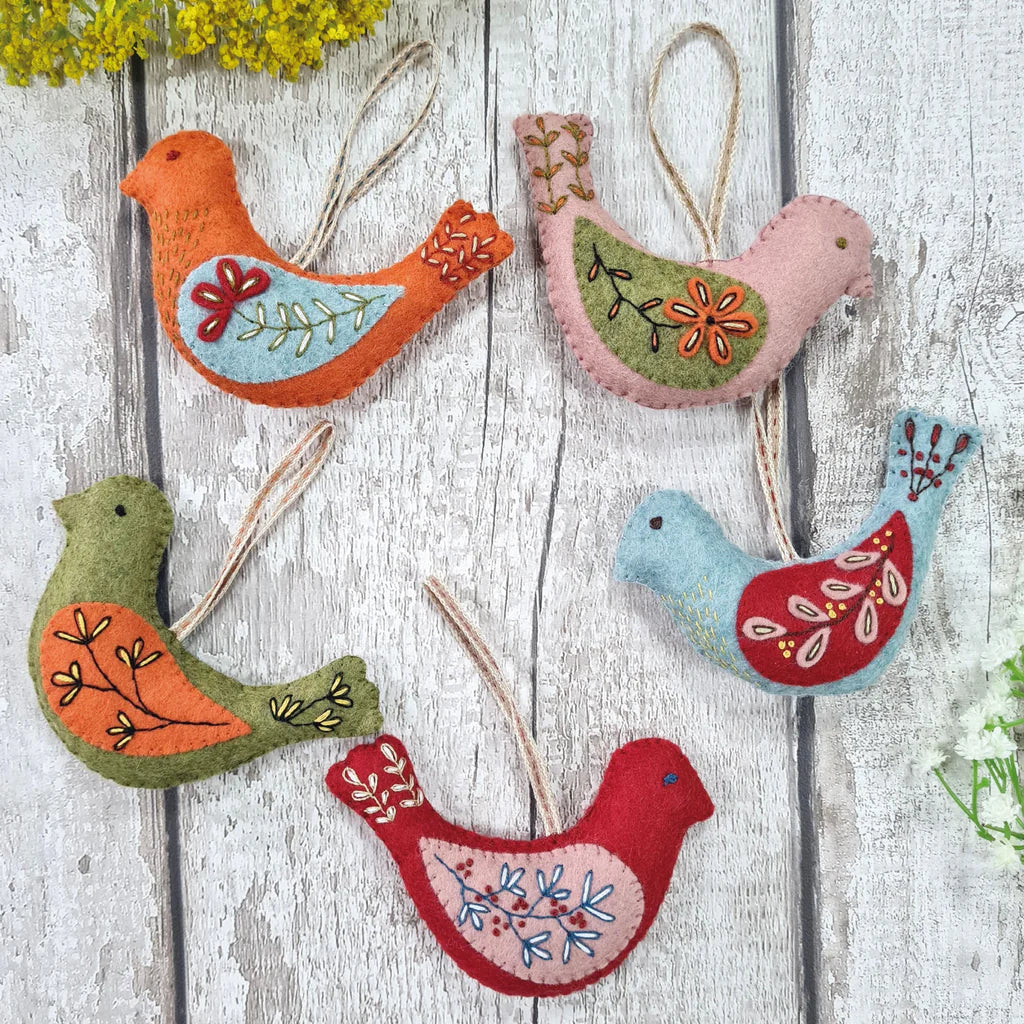 Corinne Lapierre Wool Mix Felt Craft Kit - Folk Birds - CLWMFCFB