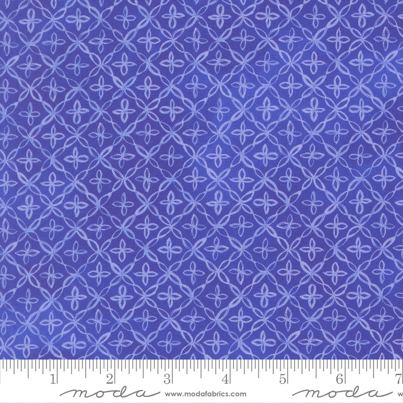 Delphinium Quilt Fabric - Flourish in Agapanthus Blue - 24656 18