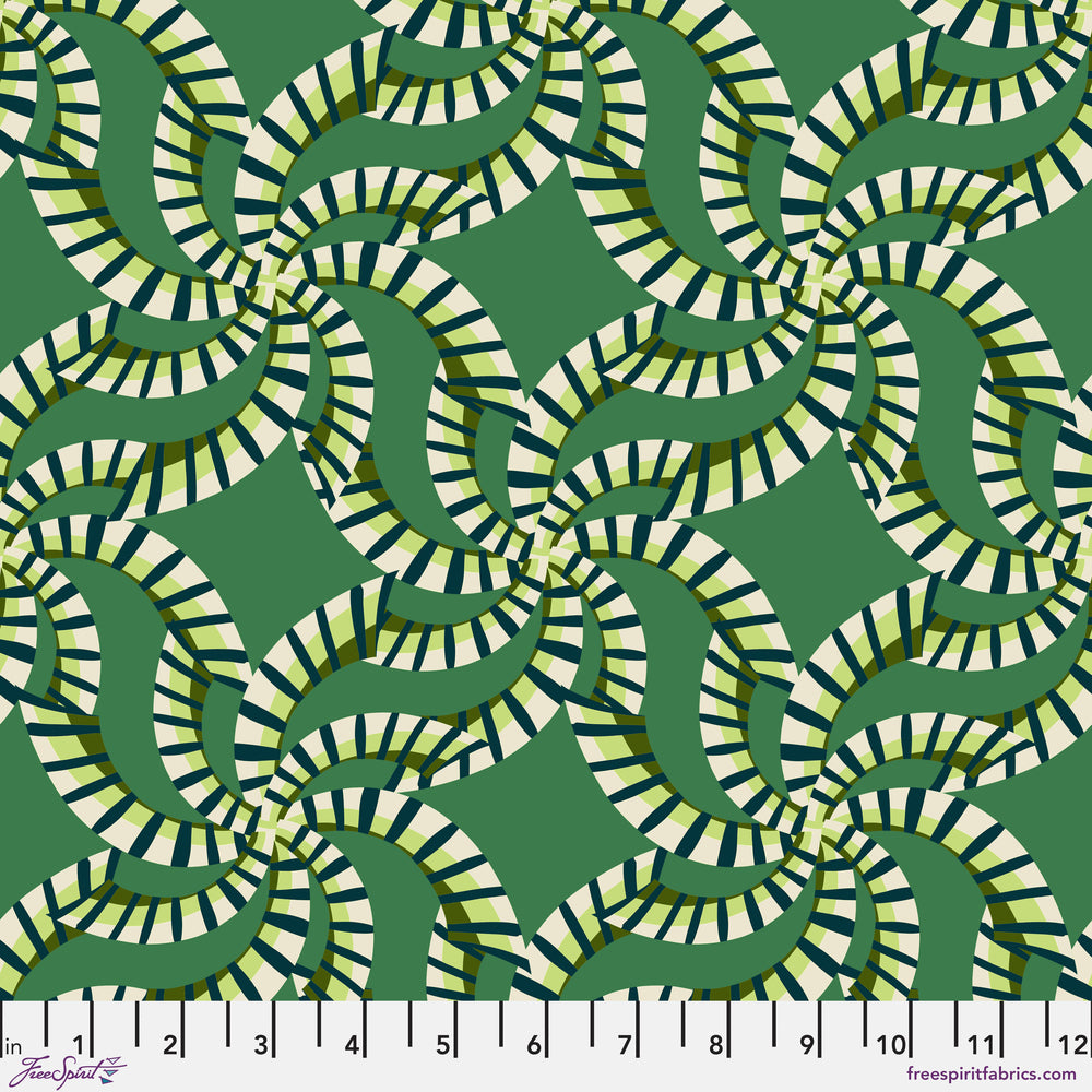 Echoes of Colour Quilt Fabric - Echoing Leaves in Fern - PWKC021.FERN