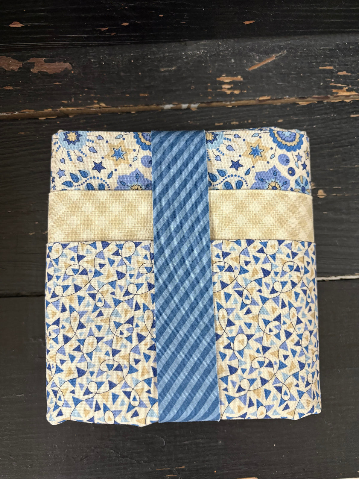 Festival Fair in Blue Quilt Fabric - 3 yard Bundle + binding - FESTFAIR