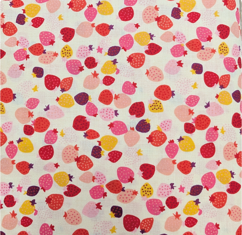 Japanese Imported Quilt Fabric - Sevenberry Strawberries in Cream - 850445 D1-1