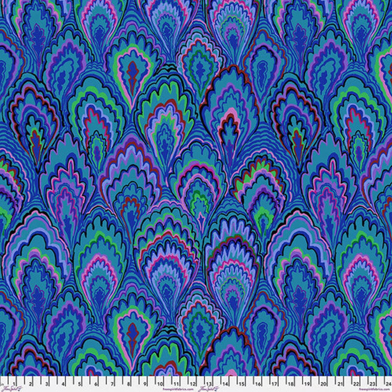Kaffe Fassett Classics - Marble Scallops in Blue - PWGP207.BLUE