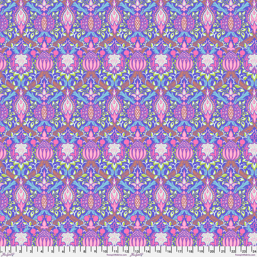 Kaffe x Morris & Co Quilt Fabric - Granada in Purple - PWKW008.PURPLE