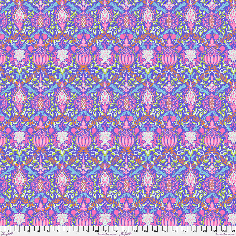 Kaffe x Morris & Co Quilt Fabric - Granada in Purple - PWKW008.PURPLE