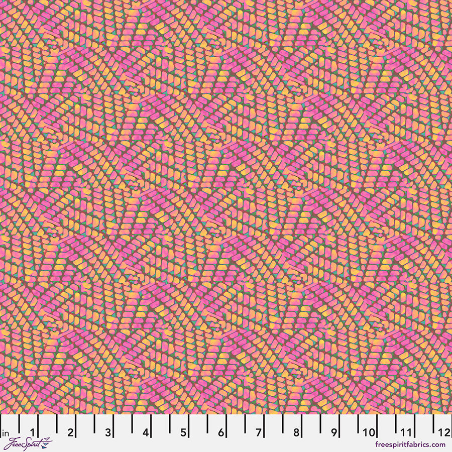 Kaleidoscope Quilt Fabric - Glitter in Fairy Pink - PWWR061.FAIRY