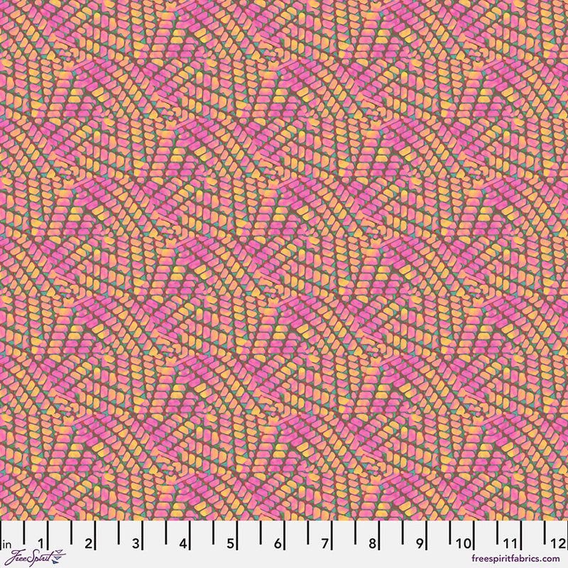 Kaleidoscope Quilt Fabric - Glitter in Fairy Pink - PWWR061.FAIRY