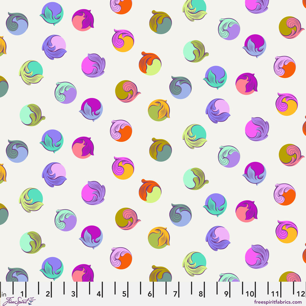 Legendary Quilt Fabric by Tula Pink - Gumdrop in Pearl Off White - PWTP286.PEARL