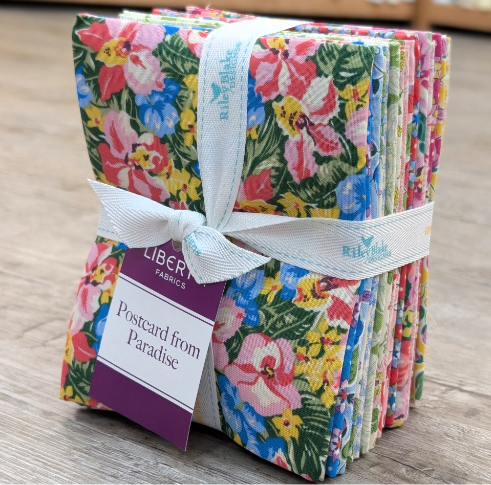 Liberty Postcard from Paradise Quilt Fabric - 15 Piece Fat Quarter Bundle - FQ-LPOSTPAR-15