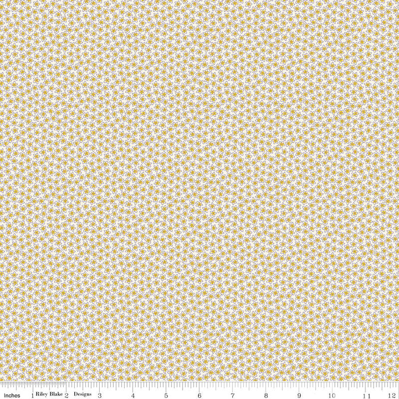 Liberty Postcard from Paradise Quilt Fabric - Tropical Breeze B in Cream/Yellow - 01667441B