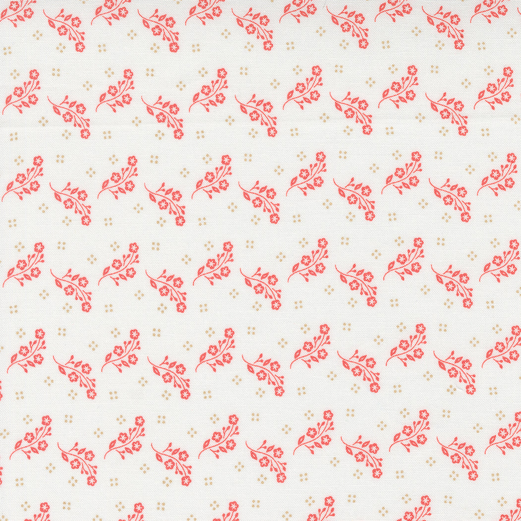 Linen Cupboard Quilt Fabric - Tossed Blooms in Chantilly White/Strawberry Red - 20484 11