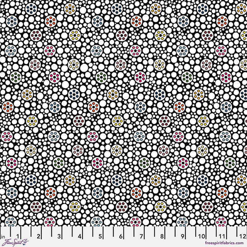 Magic Makers Quilt Fabric - Bobbin Along in White - PWCD123.XWHITE