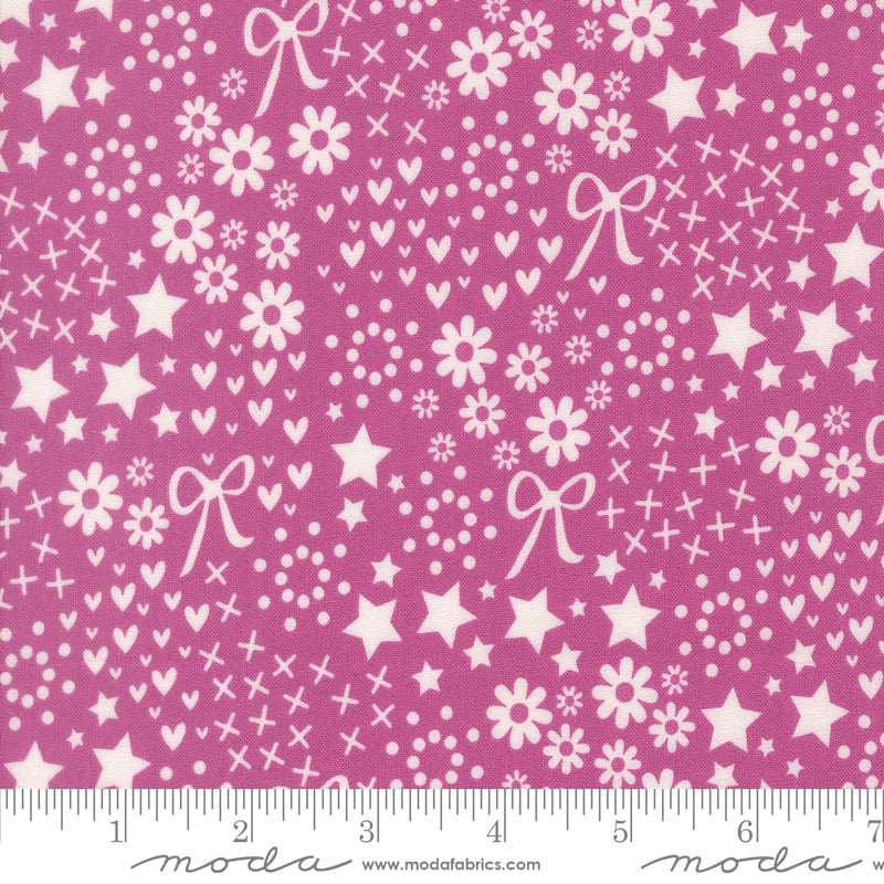 Maker's Delight Quilt Fabric - Doodles in Violet - 28100 16