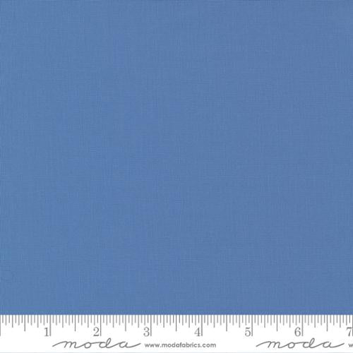 Moda Bella Solids in Bettys Blue - 9900 122