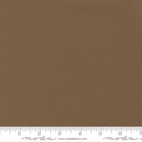 Moda Bella Solids in Cocoa (Brown) - 9900 180