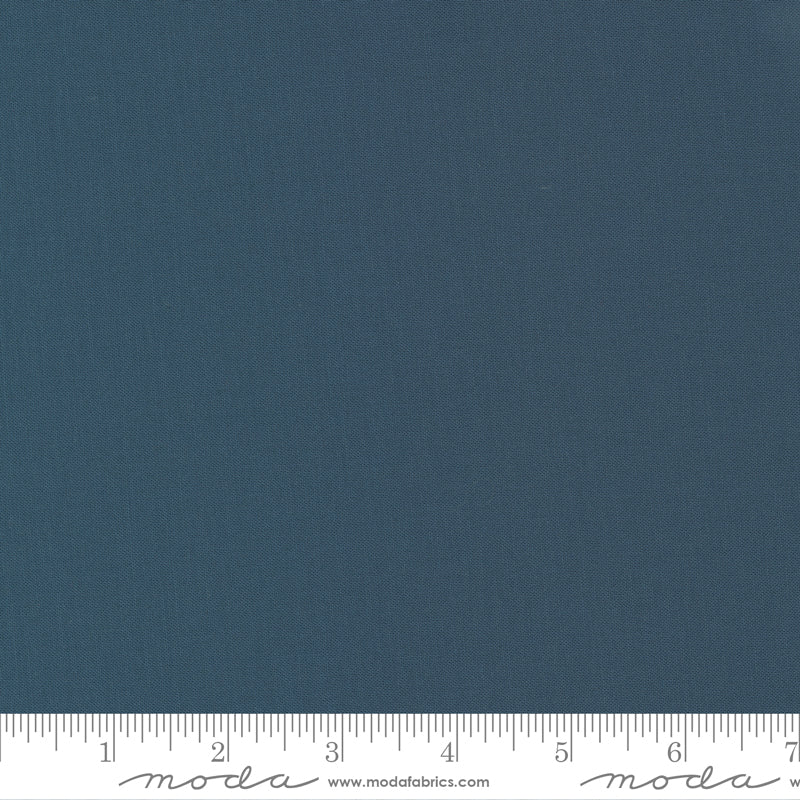 Moda Bella Solids in Galactic - Elizabeth Hartman's Favorites - 9900 400