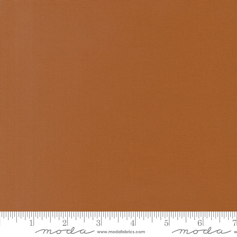 Moda Bella Solids in Longhorn - Elizabeth Hartman's Favorites - 9900 231