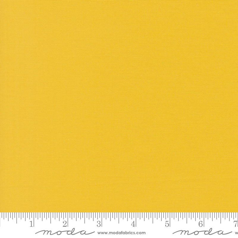 Moda Bella Solids in Zest - Elizabeth Hartman's Favorites - 9900 484