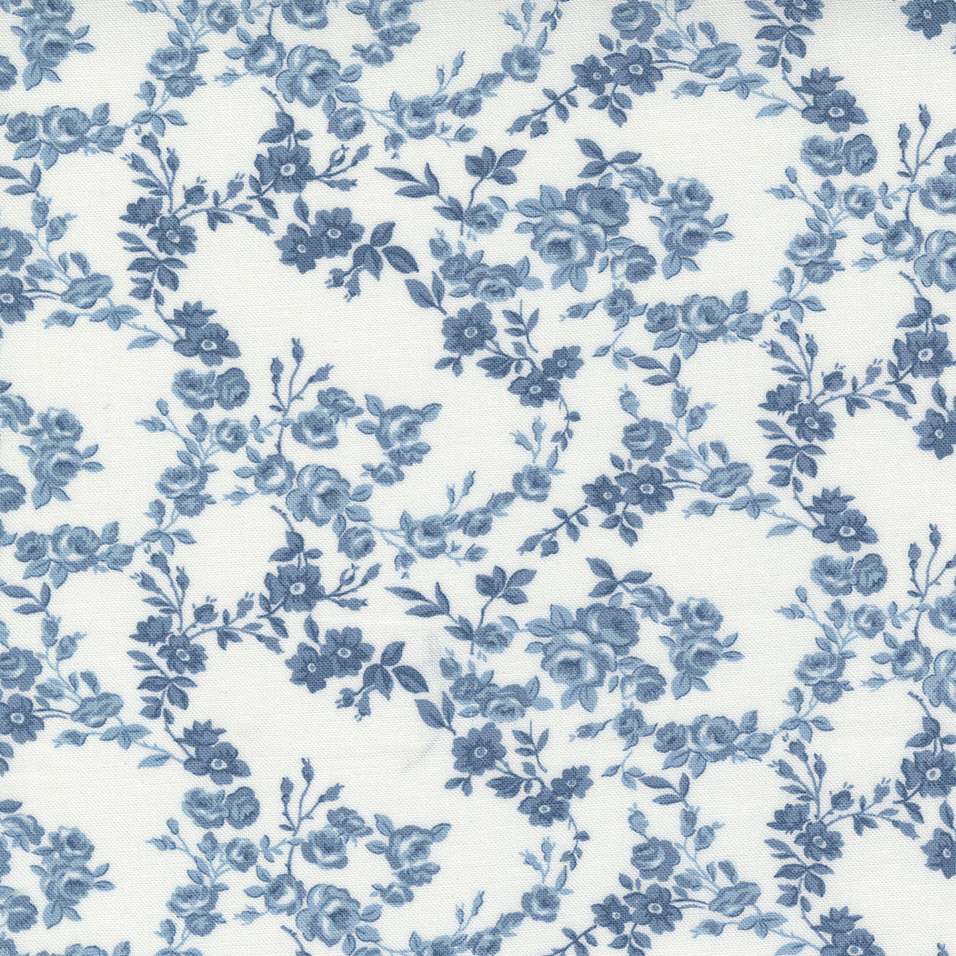 Nantucket Summer Quilt Fabric - Surfside Small Floral in Cream Blue - 55263 24