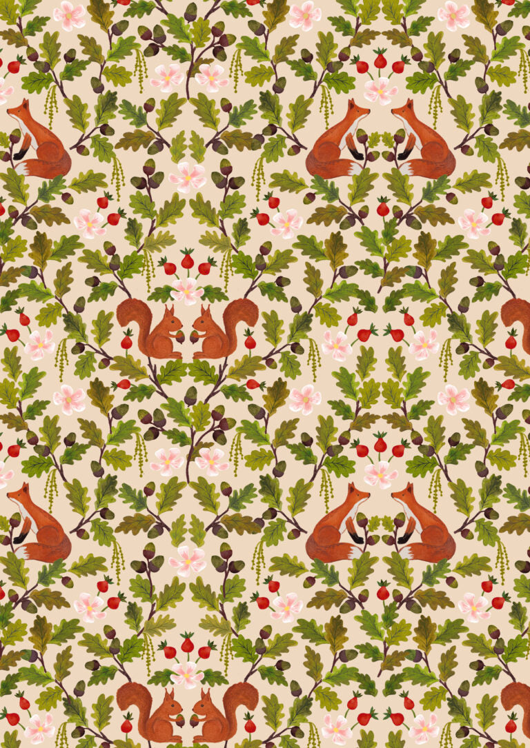 Old Quercus Quilt Fabric - Fox and Squirrel on Dark Cream - A936A