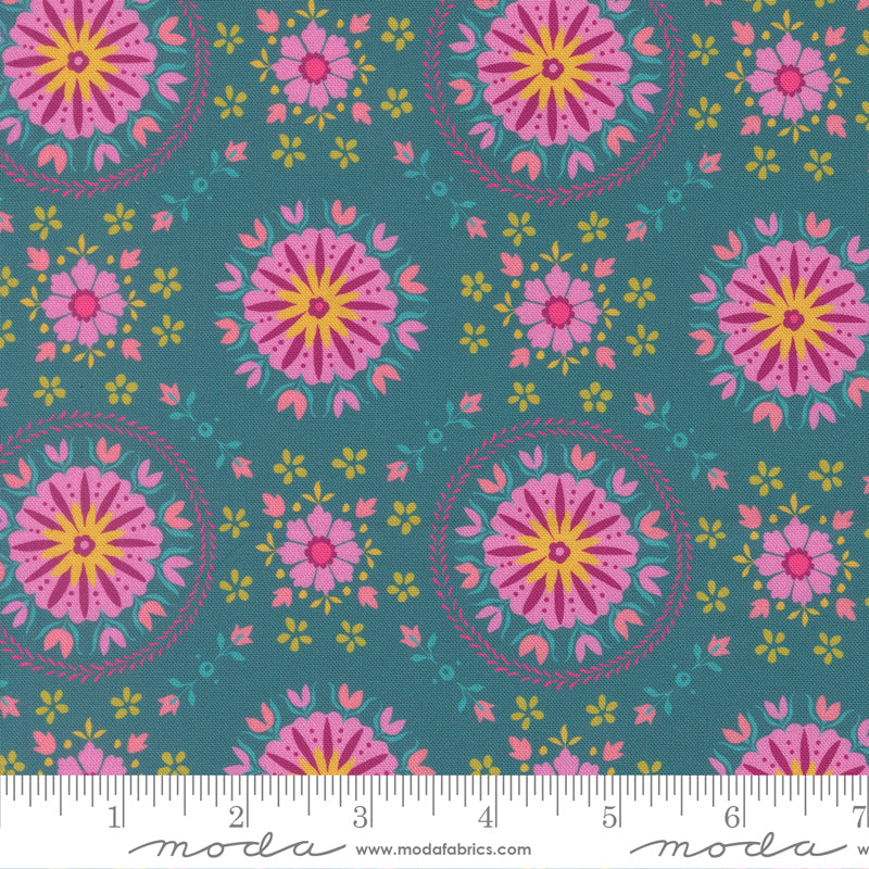 Parlor Quilt Fabric - Mandala in Peacock Aqua - 11964 16