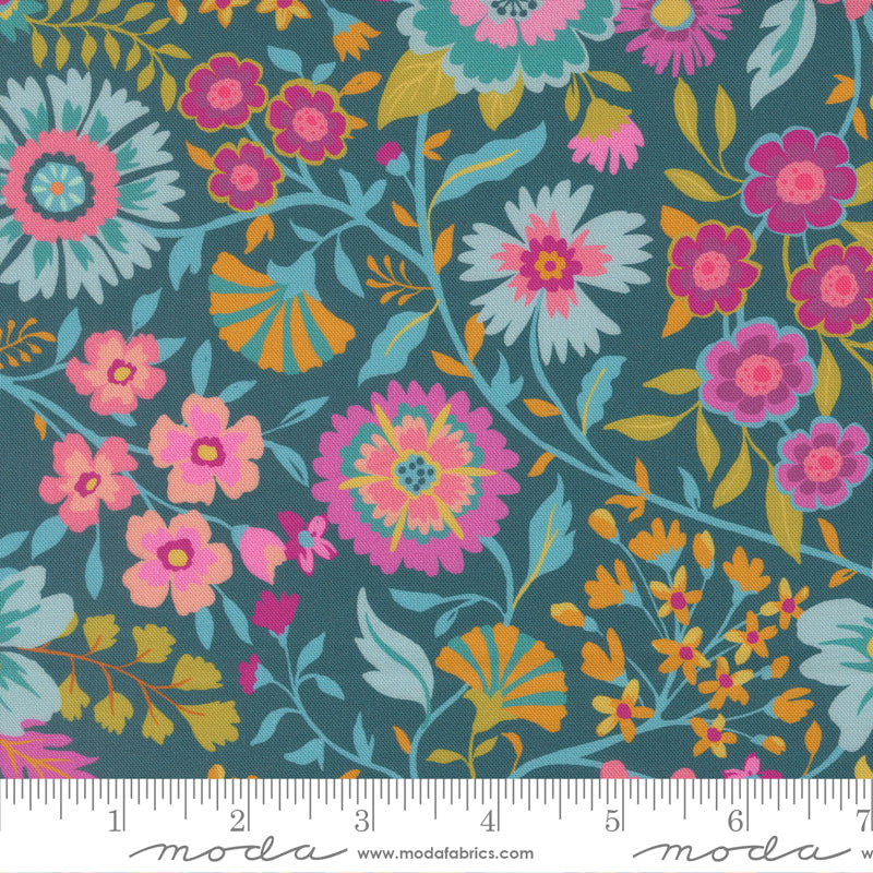 Parlor Quilt Fabric - Wild and Free Floral in Peacock Aqua/Multi - 11961 16
