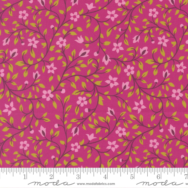 Parlor Quilt Fabric - Serenity Floral in Passion Fruit Pink/Multi - 11965 22