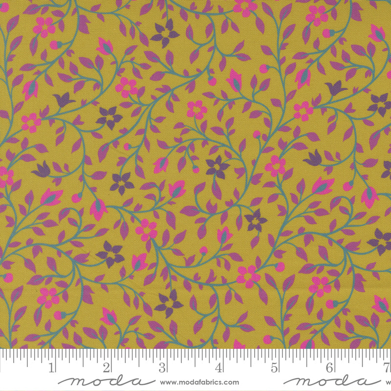 Parlor Quilt Fabric - Serenity Floral in Pesto Green/Multi - 11965 17