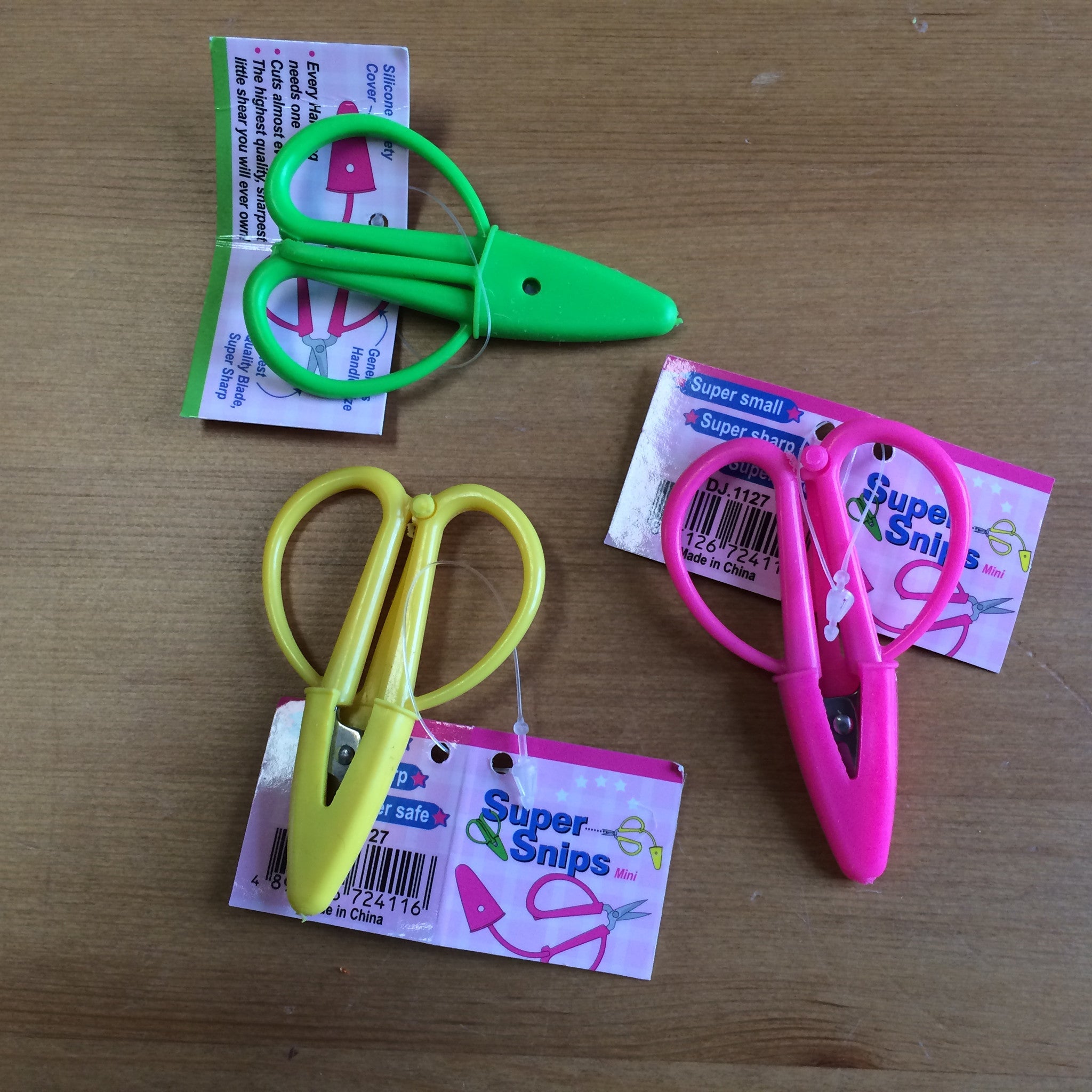 At the Retreat at Lake Gaston: Super Snips Mini Scissors/Shears - DJ.1127 - SOLD INDIVIDUALLY