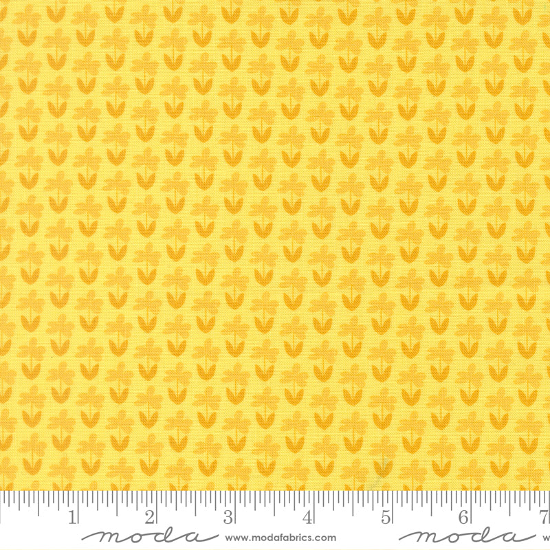 Scenery Quilt Fabric - Meadow Small Floral in Sunshine Yellow - 51271 12