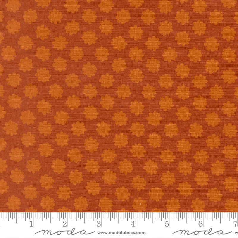 Scenery Quilt Fabric - Puffball in Spice Orange - 51276 22