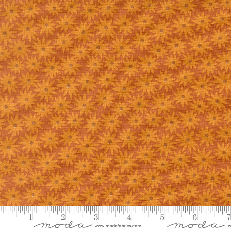 Scenery Quilt Fabric - Sedum Small Floral in Rusty (Orange) - 51270 22