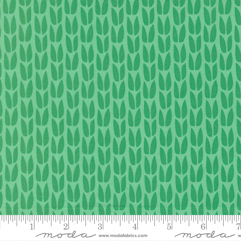 Scenery Quilt Fabric - Sprout in Spearmint Green - 51272 18