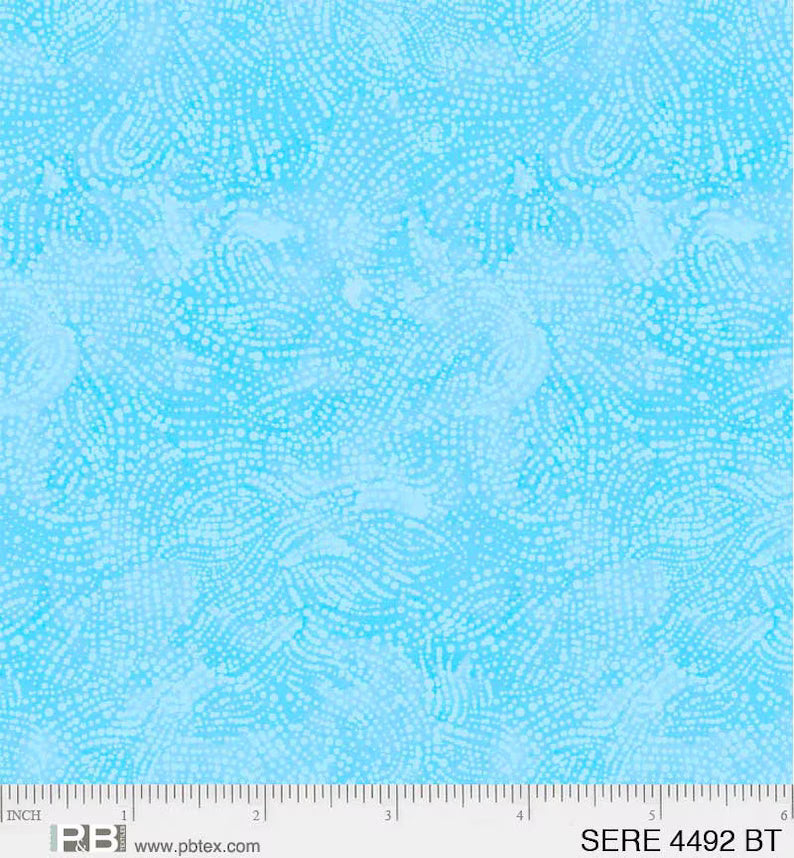 Serenity Quilt Fabric - Blender in Light Blue - SERE 04492 BT