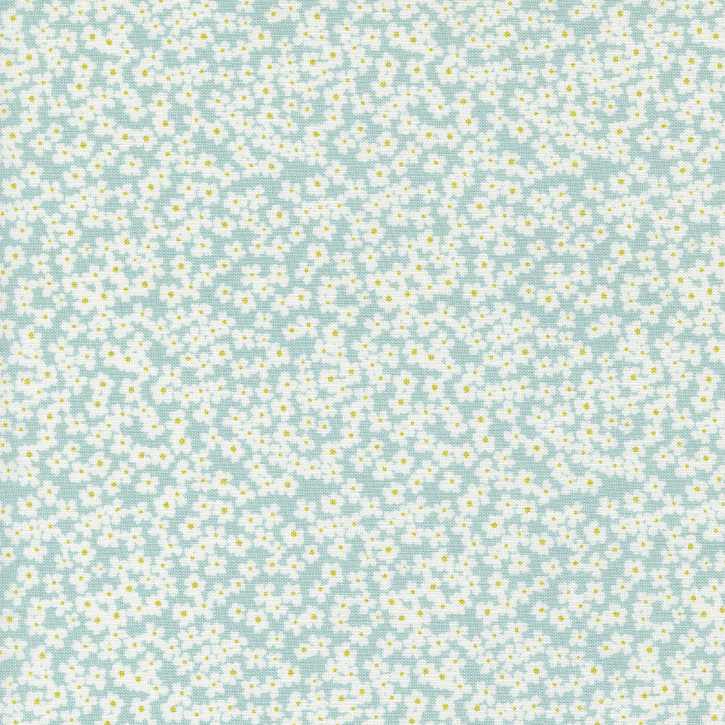 Shine Quilt Fabric - Bloom Small Floral in Sky Aqua - 55672 12