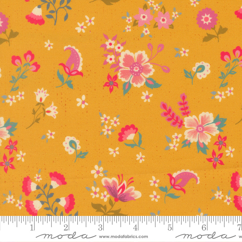 Sitara Quilt Fabric - Davinia in Dijon Yellow/Gold - 11982 19