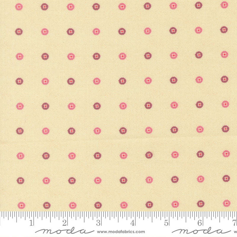 Sitara Quilt Fabric - Floret in Cream - 11987 11