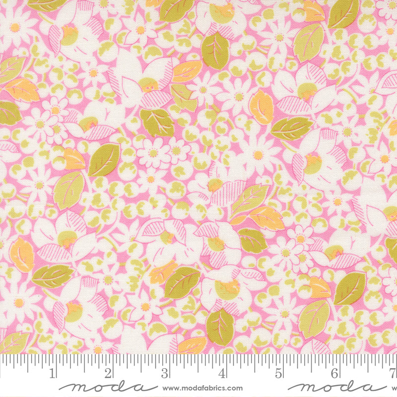 Summer's End Quilt Fabric - Garden Bounty in Lilac Pink - 35430 12