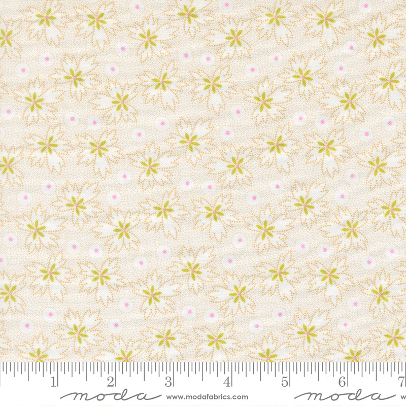 Summer's End Quilt Fabric - Geranium Leaves in Almond Pie Tan - 35432 25