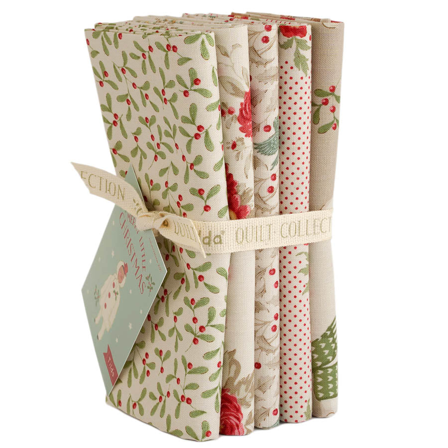 Tilda Merry Little Christmas Quilt Fabric - 5 piece Fat Quarter Bundle in Cream - TIL300245
